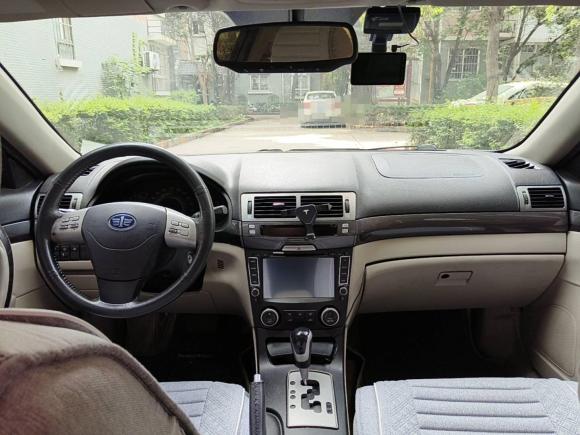 [西安·陕A] 二手奔腾奔腾B702011款 2.0L 自动豪华型