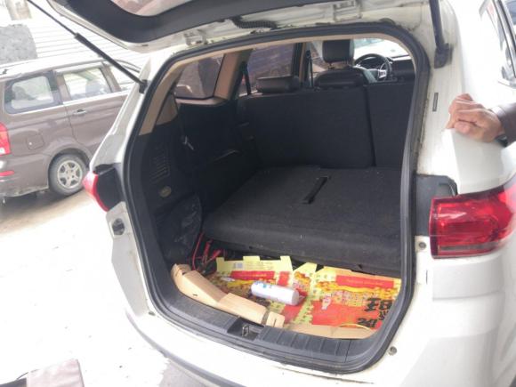 [温州·浙C] 二手力帆汽车迈威2016款 1.5L 手动精英型