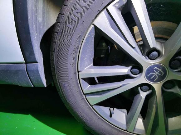 [无锡·苏B] 二手比亚迪宋Pro新能源2022款 DM-i 51km 尊贵型