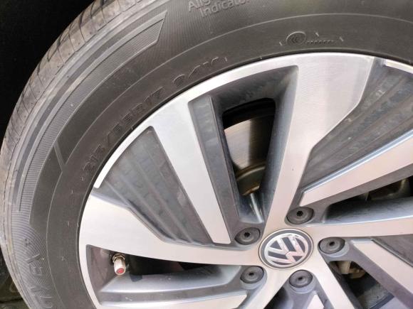 [上海·沪A] 二手大众帕萨特新能源2019款 430PHEV 混动精英版