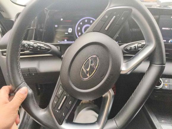 [武汉·鄂A] 二手现代伊兰特2021款 1.5L CVT GLX精英版