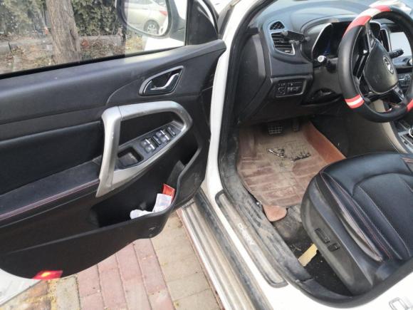 [济南·鲁A] 二手奇瑞瑞虎52016款 2.0L CVT家悦版