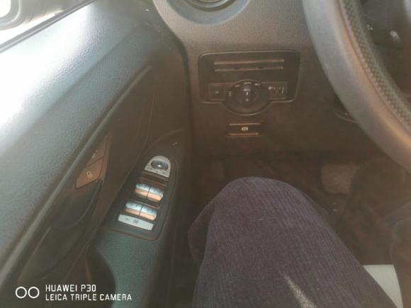 [金华·浙G] 二手奔驰威霆2016款 2.0T 精英版