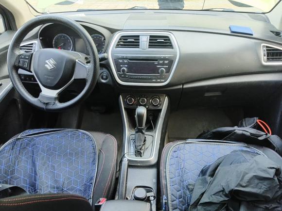 [济南·鲁A] 二手铃木锋驭2014款 1.6L CVT两驱进取型