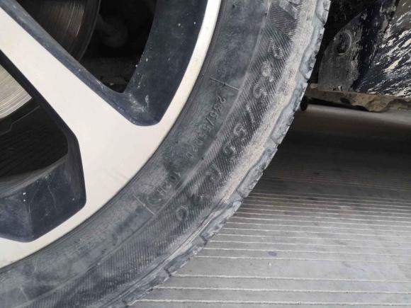 [南京·皖H] 二手魏牌魏牌 VV72017款 2.0T 超豪型