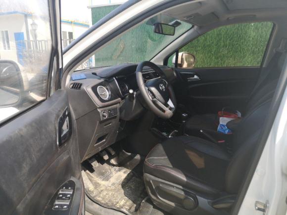 [无锡·皖B] 二手中华中华V32016款 1.5L 手动智能型