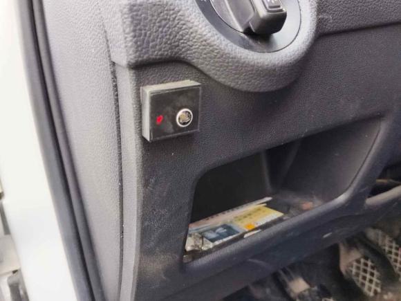 [北京·川J] 二手大众桑塔纳2018款 1.5L 手动风尚版