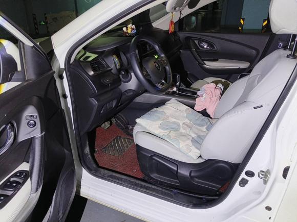 [武汉·鄂A] 二手雷诺科雷嘉2016款 2.0L 两驱豪华版