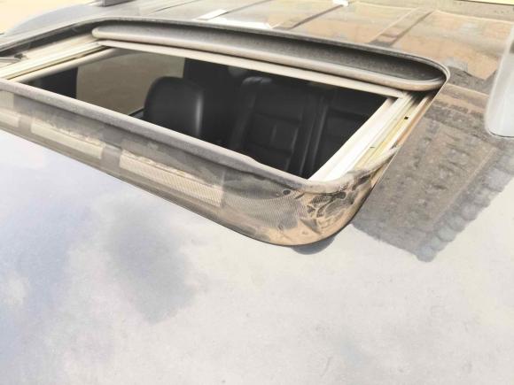 [南昌·赣M] 二手Jeep大切诺基2012款 3.6L 舒适导航版