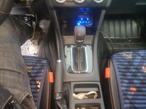 [青岛·鲁B] 二手斯巴鲁斯巴鲁XV2014款 2.0i 舒适导航版