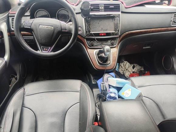 [无锡·苏B] 二手哈弗哈弗H62017款 红标 运动版 1.5T 手动两驱精英型