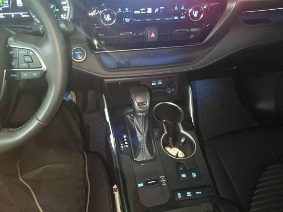 [宁波·浙B] 二手丰田皇冠陆放2022款 2.5L HEV四驱豪华版