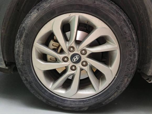 [温州·浙C] 二手现代途胜2015款 1.6T 双离合两驱智能型