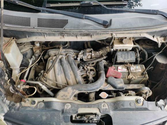 [济南·鲁A] 二手日产日产NV2002011款 1.6L 232座 尊雅型
