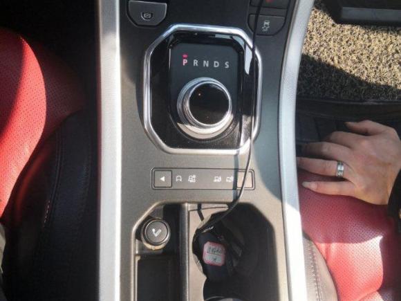 [义乌·浙G] 二手路虎揽胜极光2013款 2.0T 5门耀动版