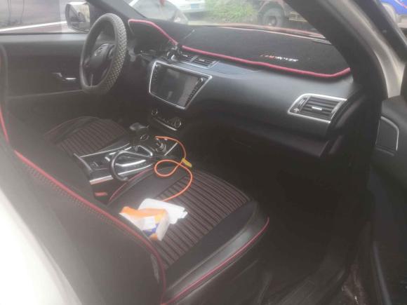 [温州·浙C] 二手陆风陆风X72015款 2.0T 全景尊享版