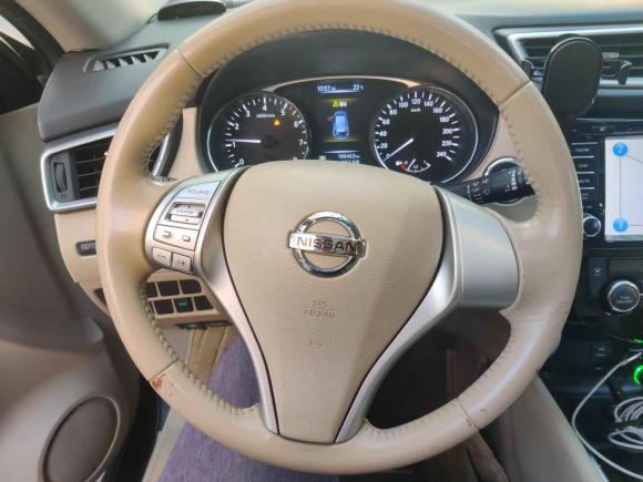 [南京·苏A] 二手日产奇骏2014款 2.0L CVT舒适版 2WD