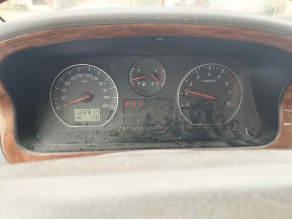 [上海·皖A] 二手金杯阁瑞斯2010款 2.7L-3代 御领豪华型短轴2TR