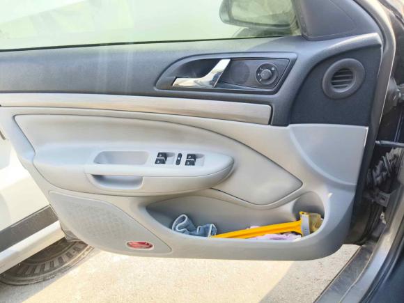 [青岛·鲁B] 二手斯柯达明锐2010款 1.6L 自动逸俊版