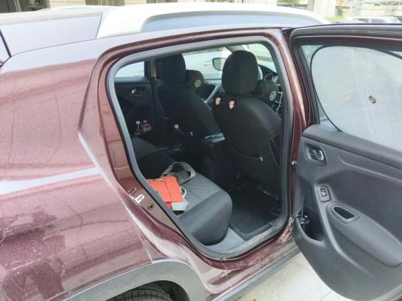 [北京·京J] 二手雪铁龙雪铁龙C3-XR2015款 1.6L 手动时尚型