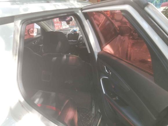 [广州·豫A] 二手长安长安CS552017款 1.5T 自动炫色型