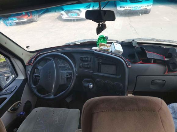 [宁波·浙B] 二手依维柯依维柯褒迪2012款 2.5T-A32 基本型