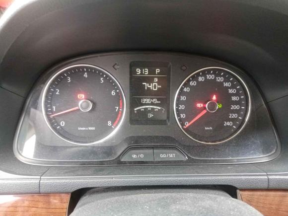 [佛山·粤X] 二手大众朗逸2013款 改款 1.4TSI DSG舒适版