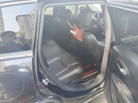 [苏州·吉A] 二手Jeep自由光2019款 2.0L 两驱典尚版 国V