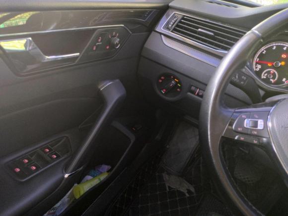 [上海·苏G] 二手大众帕萨特2016款 330TSI DSG御尊版