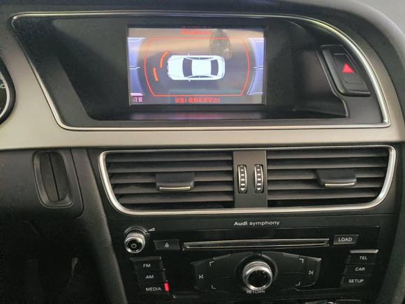 [武汉·鄂H] 二手奥迪奥迪A4L2016款 35 TFSI 典藏版 自动标准型