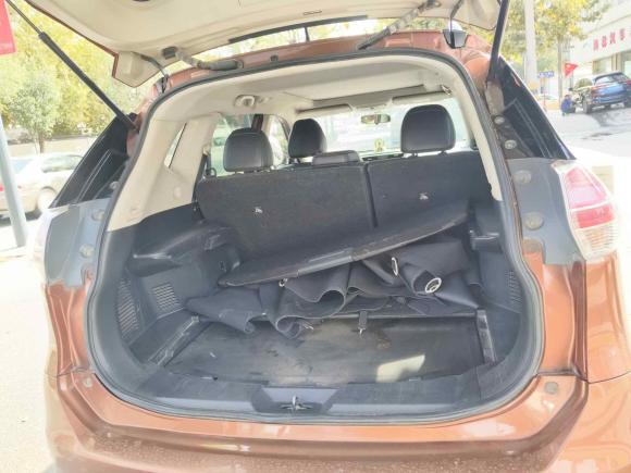 [西安·陕A] 二手日产奇骏2014款 2.0L CVT舒适版 2WD