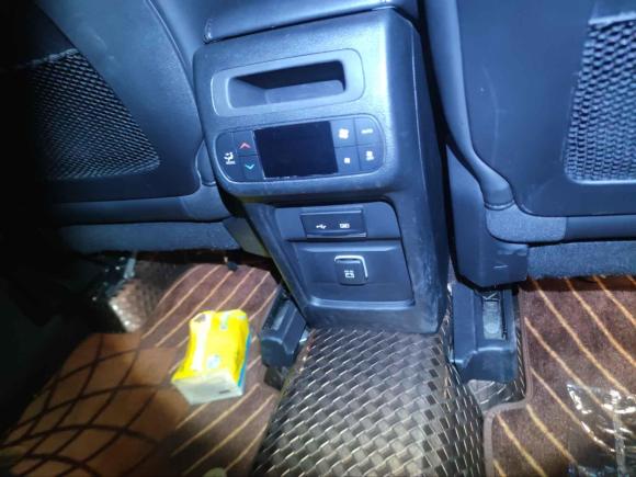 [深圳·粤B] 二手Jeep大指挥官2018款 2.0T 四驱尊享版