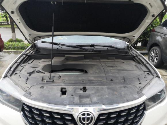 [成都·川A] 二手中华中华V72018款 280T DCT尊贵型 5座