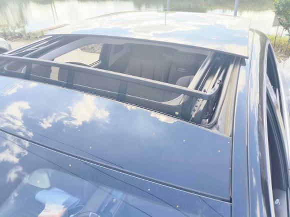 [无锡·苏B] 二手奔驰奔驰E级2017款 E 300 L 豪华型