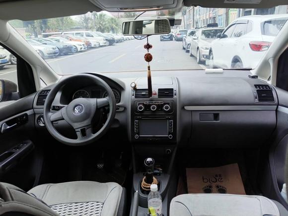 [成都·川A] 二手大众途安2015款 1.4T 手动风尚版5座