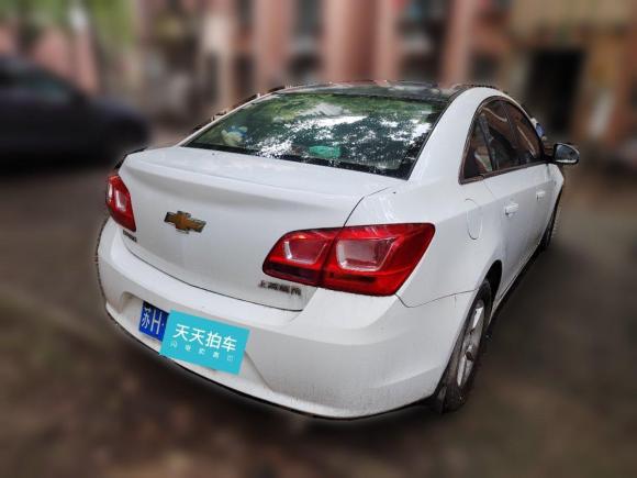 [上海·苏H] 二手雪佛兰科鲁兹2015款 1.5L 经典 SL MT