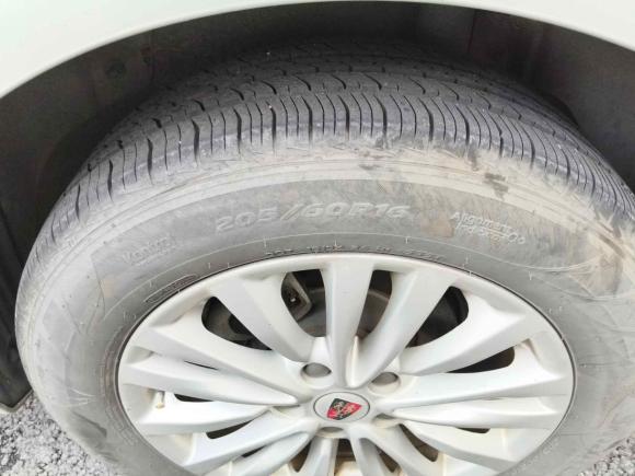 [芜湖·浙A] 二手荣威荣威Ei52018款 互联网豪华版