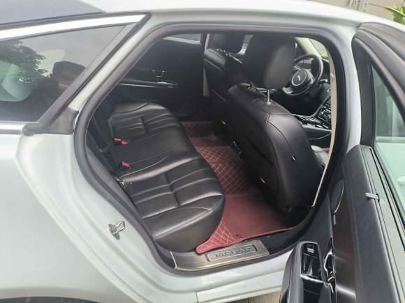 [广州·沪A] 二手捷豹捷豹XJ2015款 XJL 3.0 SC 典雅商务80周年典藏版
