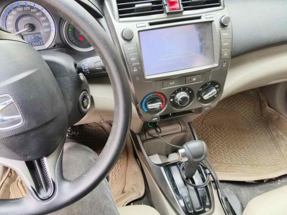 [济南·鲁A] 二手本田锋范经典2012款 1.5L 自动精英版