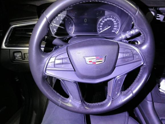 [深圳·粤B] 二手凯迪拉克凯迪拉克XT52018款 25T 豪华型