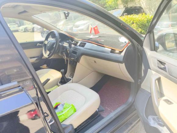 [常州·苏G] 二手斯柯达昕锐2015款 1.6L 手动智选型