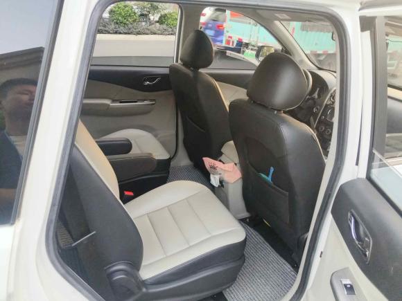 [武汉·鄂A] 二手东风风行风行S5002016款 1.6L 手动尊享型