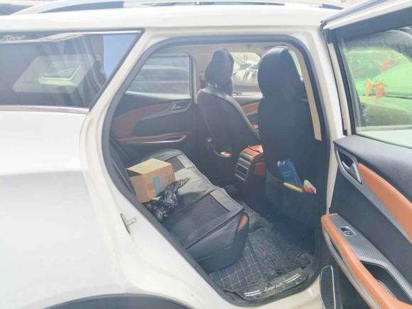 [合肥·鲁J] 二手众泰众泰T3002017款 1.5L 手动尊享型