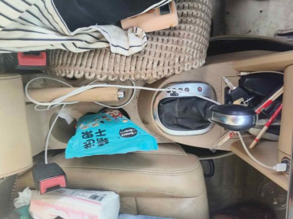 [义乌·浙G] 二手大众途安2011款 1.4T DSG智臻版5座