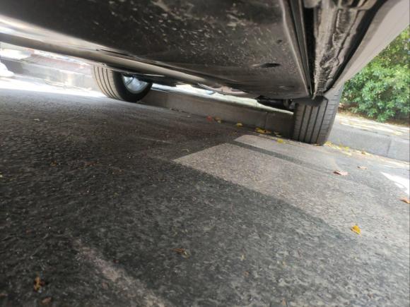 [上海·苏U] 二手大众途昂2023款 380TSI 四驱尊崇旗舰版