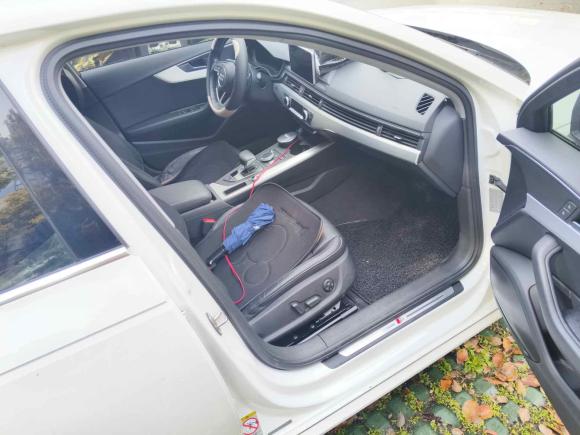 [苏州·苏E] 二手奥迪奥迪A4L2018款 30周年年型 40 TFSI 时尚型