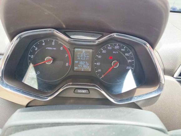 [南京·苏A] 二手宝骏宝骏310W2017款 1.5L 手动时尚型 国VI