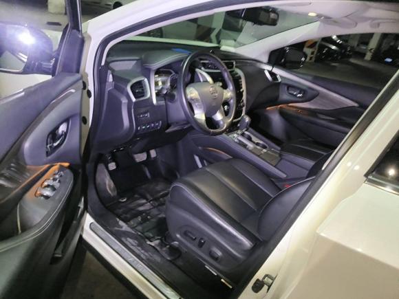 [成都·湘A] 二手日产楼兰2015款 2.5 S/C HEV XL 两驱混动尊雅版