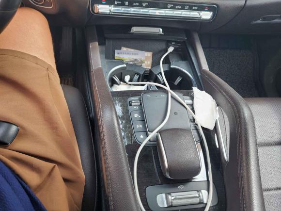 [青岛·鲁B] 二手奔驰奔驰GLE2020款 改款 GLE 350 4MATIC 时尚型特别版