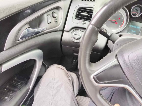 [杭州·浙A] 二手别克君威2015款 1.6T 领先技术型